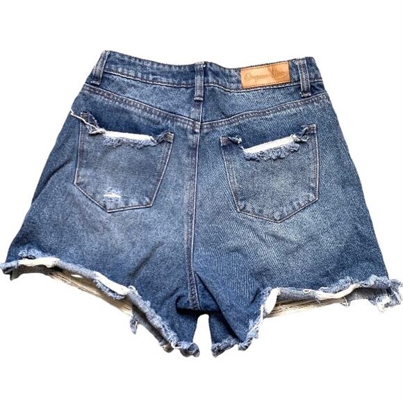 Organic Blue Distressed Raw Hem Denim Mom Shorts, Size 2 - Picture 5 of 5